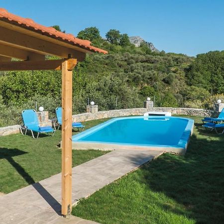 Villa Elia Lambiní Exteriör bild